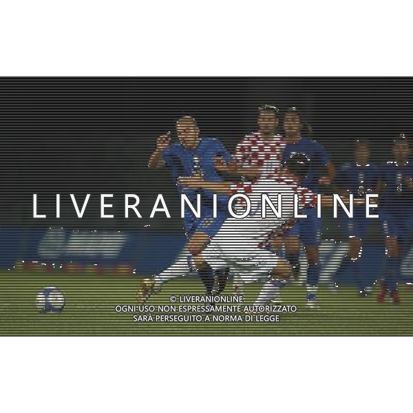 Grosseto (Gr) 15/08/2006 Amichevole Italia-Croazia Under 21 allo stadio Carlo Zecchini Nella foto: Rosina Alessandro contro Bartulovic.* Ph Gianni Nucci/Agenzia Aldo Liverani