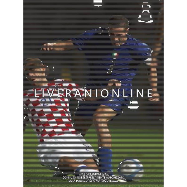 Livorno (Li) 16/08/2006 Amichevole Italia-Croazia allo stadio Armando Picchi Nella foto: Chiellini Giorgio contro Petric.* Ph Gianni Nucci/Agenzia Aldo Liverani