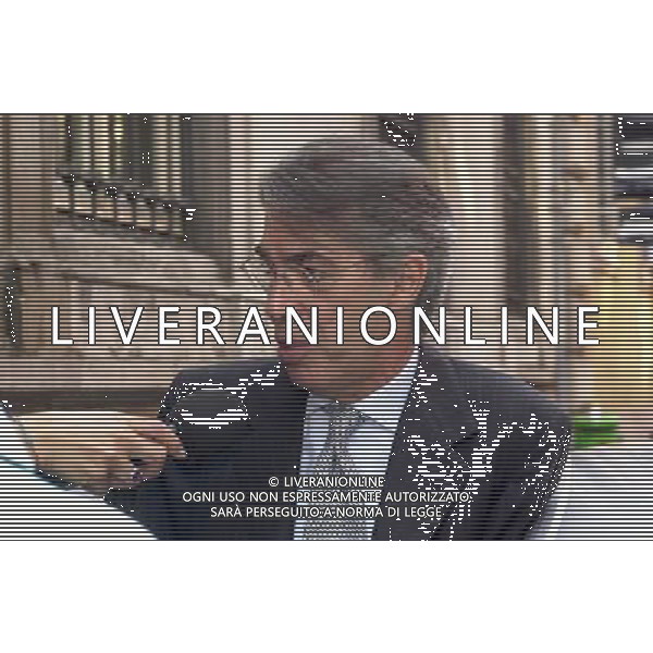 10/7/2003 calciomercato milano via bigli nella foto il presidente dell\'inter massimo moratti foto di arcaini/agenzia aldo liverani