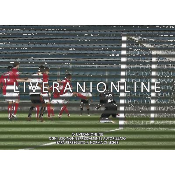 Messina - Piacenza Stadio Flaminio Coppa Italia Tim Cup 23/08/2006 nella foto: Il giocatore Nocerino del Piacenza realizza l\'autogol che porta in vantaggio il Messina ph corradetti/ag. aldo liverani