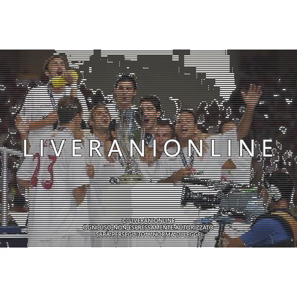 Monaco Montecarlo 25-08-2006 Supercoppa Europea 2006 barcellona-siviglia 0:3 nella foto premiazione ph marco luzzani/ag aldo liverani s.a.s.
