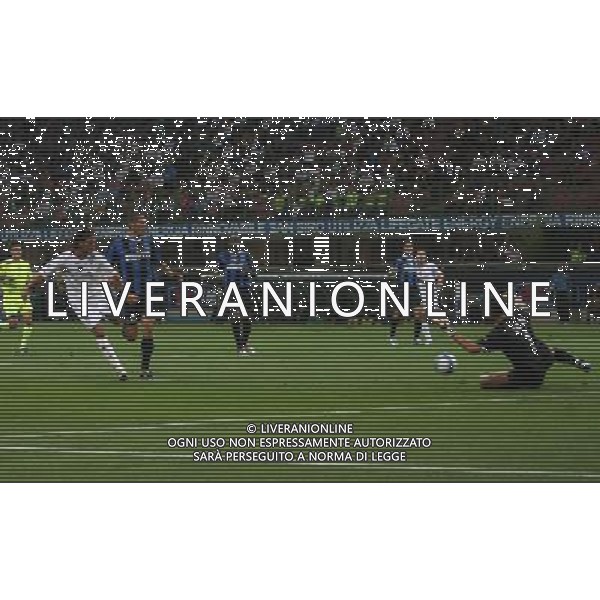 Inter - Roma Supercoppa Italiana 26/08/2006 nella foto il primo gol di alberto aquilani ph luzzani/ag. aldo liverani