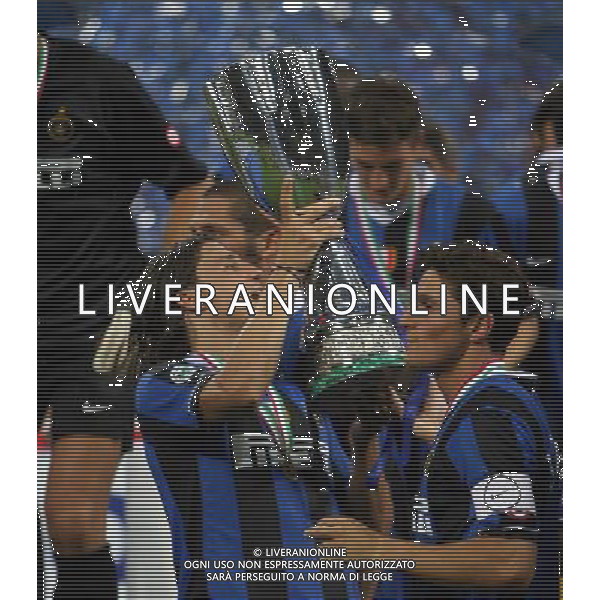 MILANO SUPERCOPPA ITALIANA INTER ROMA 26/08/2006 NELLA FOTO CRESPO HERNAN-ZANETTI JAVIER FOTO ALDO LIVERANI