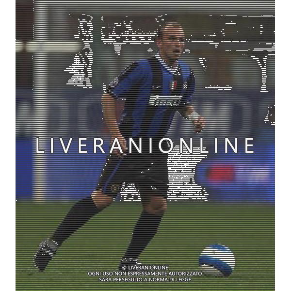 INTER-ROMA SUPERCOPPA ITALIANA 26/08/2006 NELLA FOTO ESTEBAN CAMBIASSO AGENZI ALDO LIVERANI