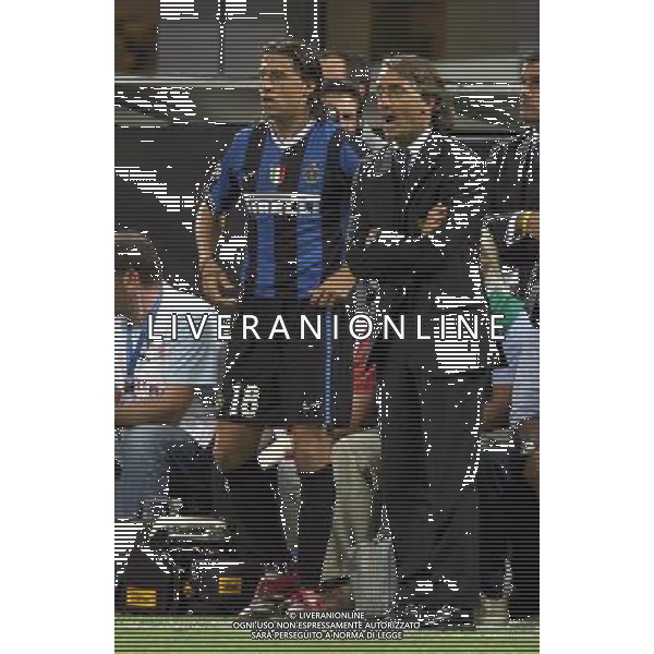 INTER-ROMA SUPERCOPPA ITALIANA 26/08/2006 NELLA FOTO ROBERTO MANCINI-HERNAN CRESPO AGENZI ALDO LIVERANI