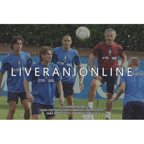 Allenamento della nazionale italiana a coverciano 28/08/2006 nella foto antonio cassano con roberto donadoni * ph gianni nucci/ag. aldo liverani