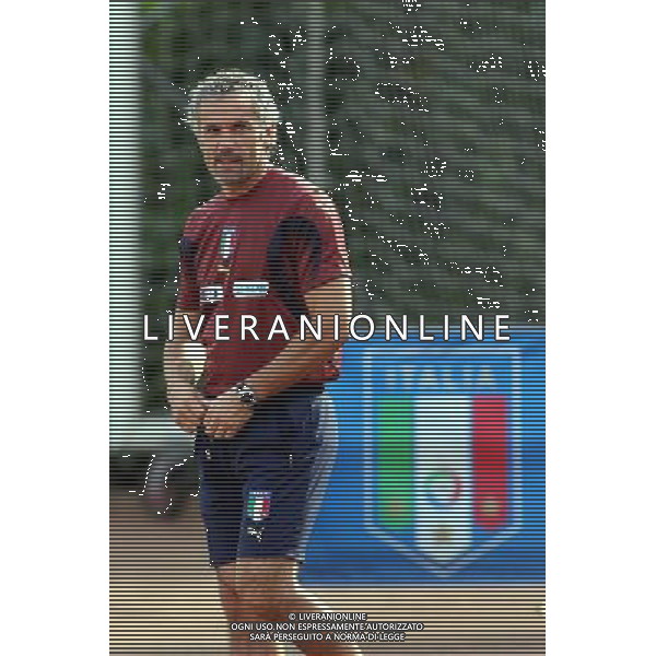 Allenamento della nazionale italiana a coverciano 28/08/2006 nella foto roberto donadoni * ph gianni nucci/ag. aldo liverani