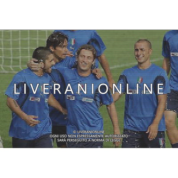 Allenamento della nazionale italiana a coverciano 28/08/2006 nella foto antonio cassano con gennaro gattuso fabio cannavaro e filippo inzaghi * ph gianni nucci/ag. aldo liverani