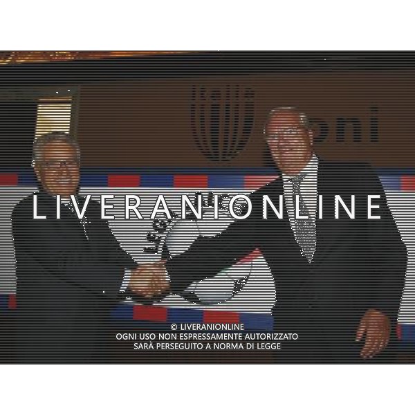 Roma - 30/ 08 / 2006 - Salone d\'Onore del Coni - Foro Italico - Cerimonia di presentazione dei Calendari 2006/2007 della Serie A e della Serie B TIM - nella foto: Il presidente della Lega calcio Antonio MATARRESE ed il commissario Guido Rossi ph Corradet