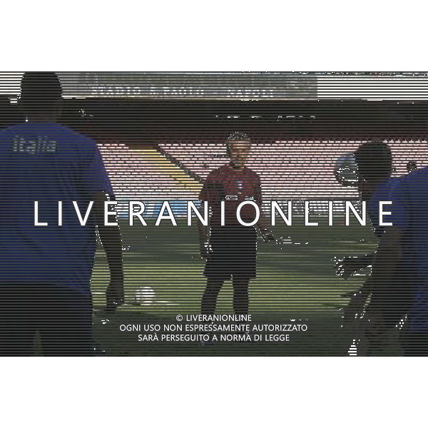 ALLENAMENTO DELLA NAZIONALE ITALIANA ALLO STADIO SAN PAOLO DI NAPOLI 01/09/2006 NELLA FOTO: ROBERTO DONADONI FOTO MOSCA- AG ALDO LIVERANI