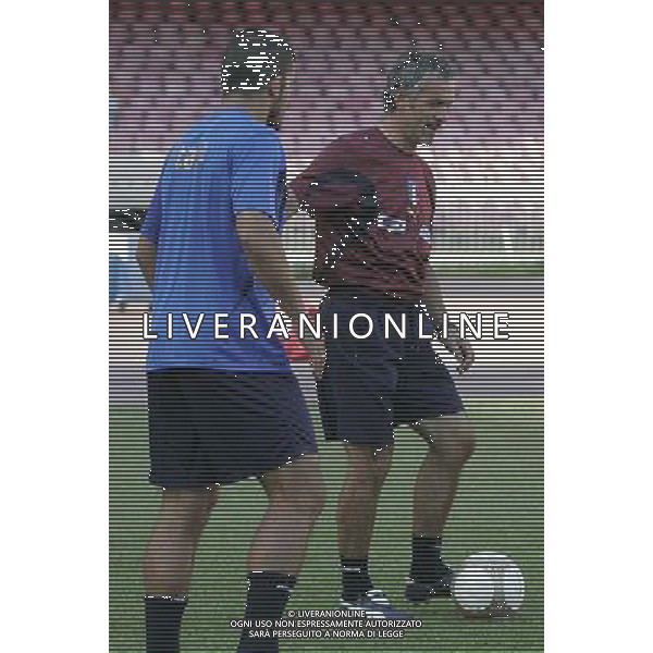 ALLENAMENTO DELLA NAZIONALE ITALIANA ALLO STADIO SAN PAOLO DI NAPOLI 01/09/2006 NELLA FOTO: ROBERTO DONADONI- GATTUSO GENNARO FOTO MOSCA- AG ALDO LIVERANI
