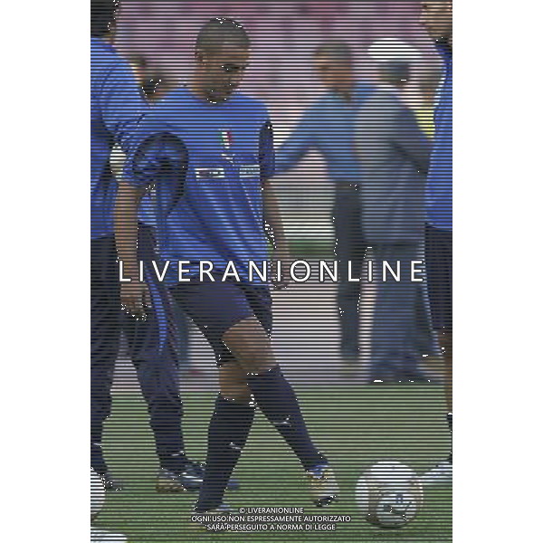 ALLENAMENTO DELLA NAZIONALE ITALIANA ALLO STADIO SAN PAOLO DI NAPOLI 01/09/2006 NELLA FOTO: FABIO CANNAVARO FOTO MOSCA- AG ALDO LIVERANI