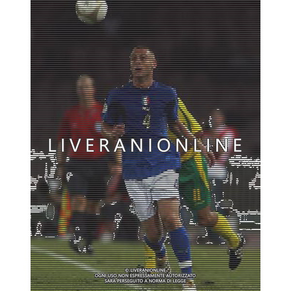 Italia - Lituania qualificazione europei a Napoli 02/09/2006 nella foto daniele de rossi * ph gianni nucci/ag: aldo liverani