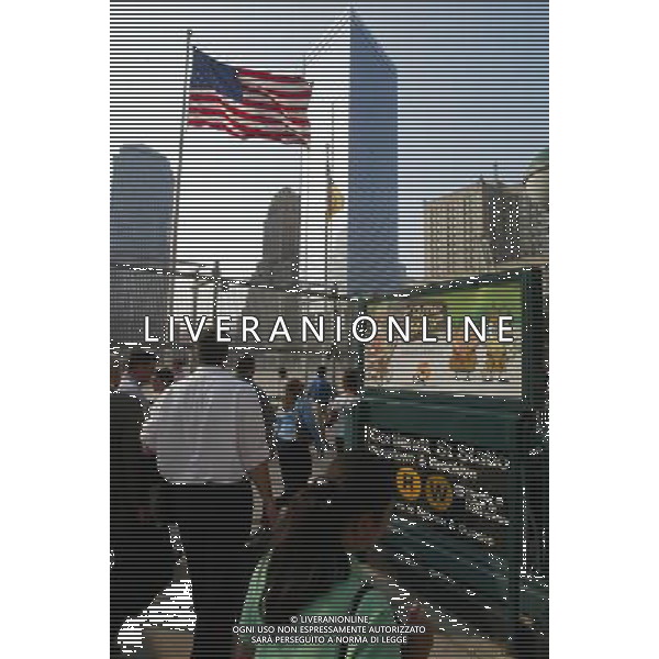NEW YORK E DINTORNI LUGLIO 2005 NELLA FOTO LASTAZIONE DELLA METROPOLITANA SOTTO A QUELLE CHE ERANO LE TORRI GEMELLI FOTO ROMANO/AG ALDO LIVERANI