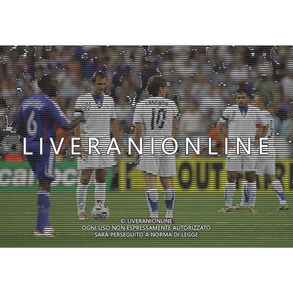 PARIGI 6 SETTEMBRE 2006 FRANCIA-ITALIA QUALIFICAZIONI EURO 2008 NELLA FOTO: DELUSIONE ITALIA FOTO LUZZANI / AG. ALDO LIVERANI