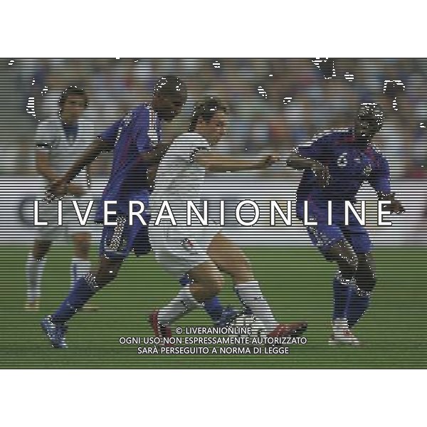 Parigi (FRA) 06-09-2006 qualificazione europei EURO 2008 francia-italia 3:1 nella foto cassano, malouda e makelele ph marco luzzani/ag aldo liverani s.a.s.