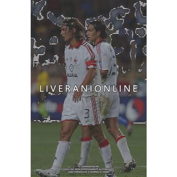MONTECARLO MONACO 29-08-2003 MILAN - PORTO SUPERCOPPA EUROPEA NELLA FOTO: MALDINI PAOLO E NESTA ALESSANDRO* AGENZIA ALDO LIVERANI