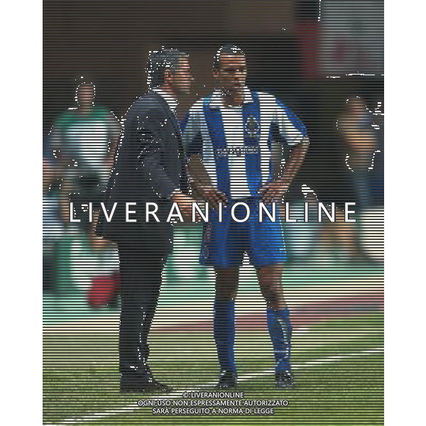 MONTECARLO MONACO 29-08-2003 MILAN - PORTO SUPERCOPPA EUROPEA NELLA FOTO: MOURINHO JOSE\' E COSTINHA* AGENZIA ALDO LIVERANI