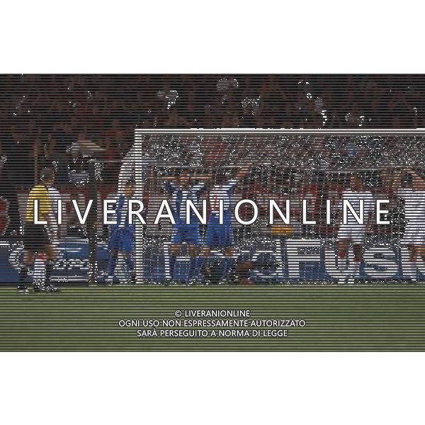 MONTECARLO MONACO 29-08-2003 MILAN - PORTO SUPERCOPPA EUROPEA NELLA FOTO: PARATA DI NELSON DIDA* AGENZIA ALDO LIVERANI 