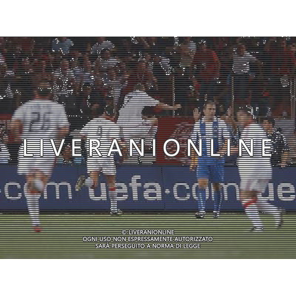 MONTECARLO MONACO 29-08-2003 MILAN - PORTO SUPERCOPPA EUROPEA NELLA FOTO: ANDRYI SHEVCHENKO ESULTA DOPO IL GOL* AGENZIA ALDO LIVERANI