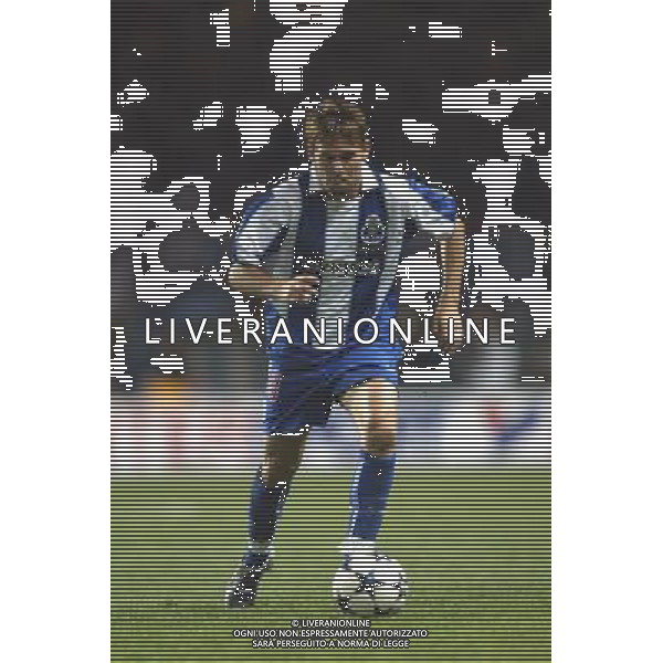 MILAN-PORTO SUPERCOPPA EUROPEA 29/08/2003 NELLA FOTO MANICHE FOTO NERI BAGNAI-AGENZIA ALDO LIVERANI