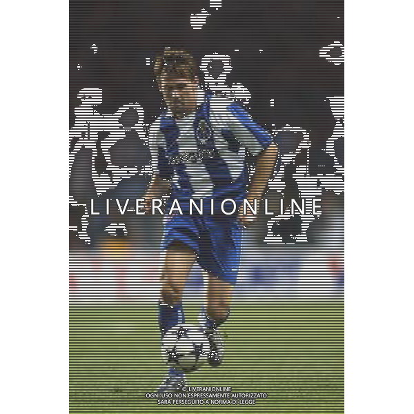 MILAN-PORTO SUPERCOPPA EUROPEA 29/08/2003 NELLA FOTO MANICHE FOTO NERI BAGNAI-AGENZIA ALDO LIVERANI