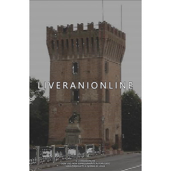 PIZZIGHETTONE NELLA FOTO LA TORRE DEL GUADO IFC-AGENZIA ALDO LIVERANI