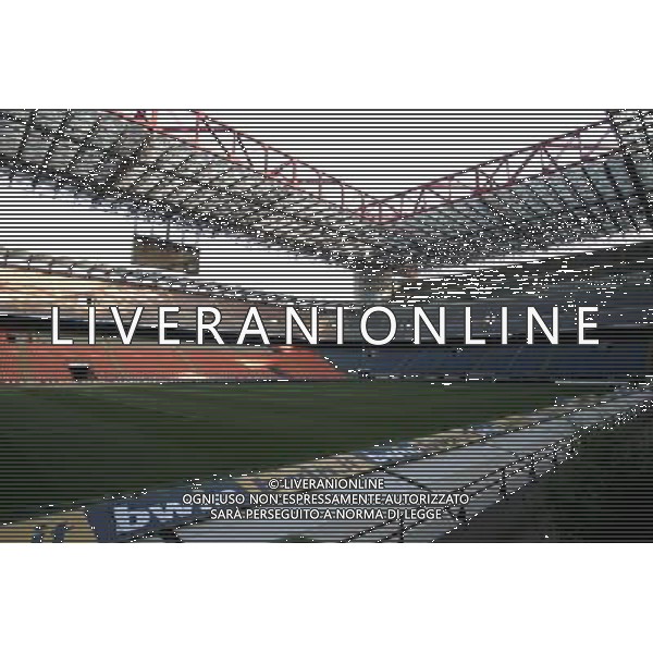Lo Stadio Meazza di san Siro di Milano compie 80 anni 19/09/2006 nella foto una veduta interna ph Romano/ag. Aldo Liverani