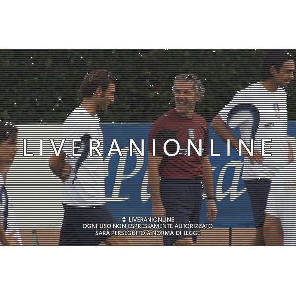 Centro Tecnico Federale di Coverciano 02/10/2006 Raduno e Allenamento della Nazionale Italiana nella foto roberto donadoni con gennaro del vecchio ph gianni nucci/ag. Aldo Liverani
