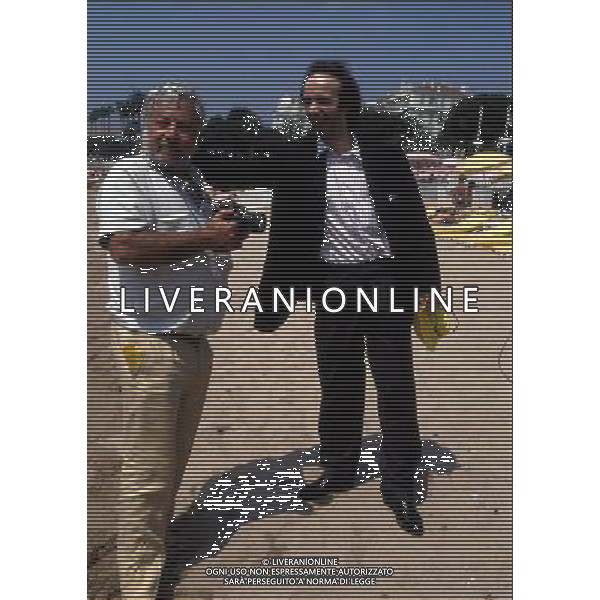 ARCHIVIO GIOVANNI LIVERANI NELLA FOTO PAOLO VILLAGGIO CON ROBERTO BENIGNI AGENZIA ALDO LIVERANI