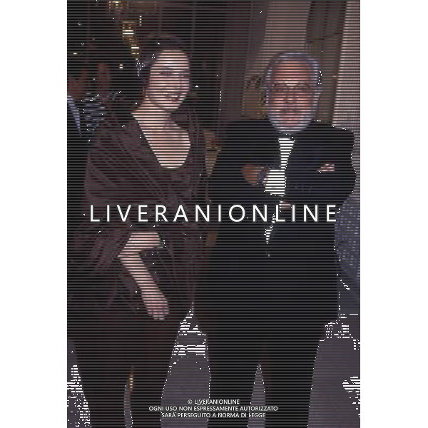 ARCHIVIO GIOVANNI LIVERANI 1989 NELLA FOTO PAOLO VILLAGGIO CON ISABELLA ROSSELLINI AGENZIA ALDO LIVERANI