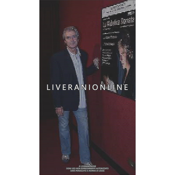 MILANO 3 OTTOBRE 2006 PRESENTAZIONE DELLO SPETTACOLO TEATRALE \' LA BISBETICA DOMATA\' CON TULLIO SOLENGHI. NELLA FOTO: TULLIO SOLENGHI PH FRANKY/AG ALDO LIVERANI