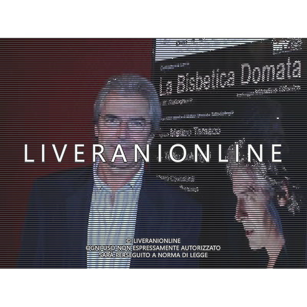 MILANO 3 OTTOBRE 2006 PRESENTAZIONE DELLO SPETTACOLO TEATRALE \' LA BISBETICA DOMATA\' CON TULLIO SOLENGHI. NELLA FOTO: TULLIO SOLENGHI PH FRANKY/AG ALDO LIVERANI