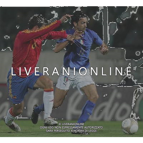 Modena 06/10/2006 Italia - Spagna Qualificazioni Europei - Under 21 nella foto palladino con zapater ph andry/ag. aldo liverani 