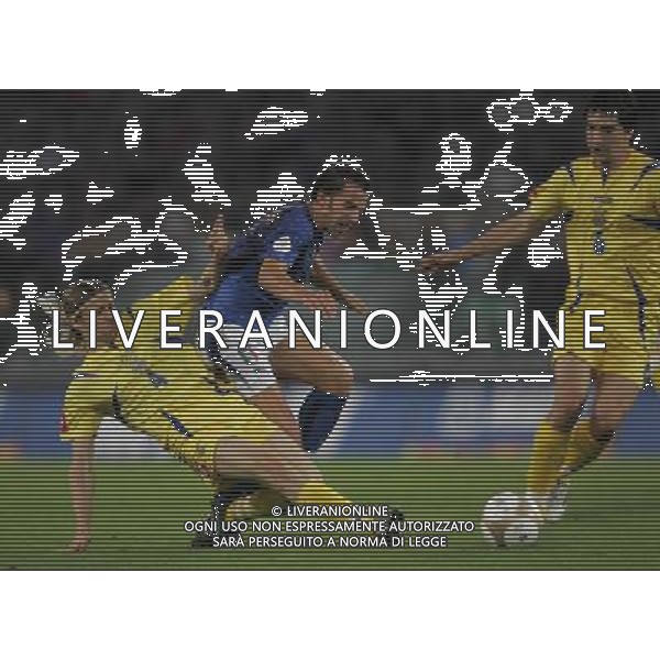 Italia - Ucraina Qualificazioni europei 2008 - Roma 07/10/2006 nella foto Alessandro del piero con tymoshchuk ph andry/ag. aldo liverani