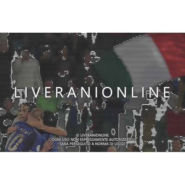 Italia - Ucraina Qualificazioni europei 2008 - Roma 07/10/2006 nella foto esultanza dopo il gol di luca toni ph andry/ag. aldo liverani