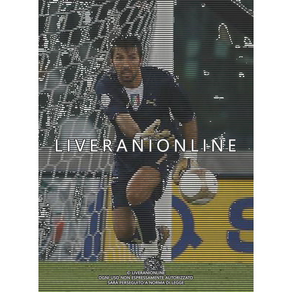 Roma - 07 / 10 / 2006 - Stadio \'Olimpico\' - Qualificazioni EURO 2008 - Italia Vs Ucraina (2-0) - NELLA FOTO GIANLUIGI BUFFON FOTO CORRADETTI-AGENZIA ALDO LIVERANI