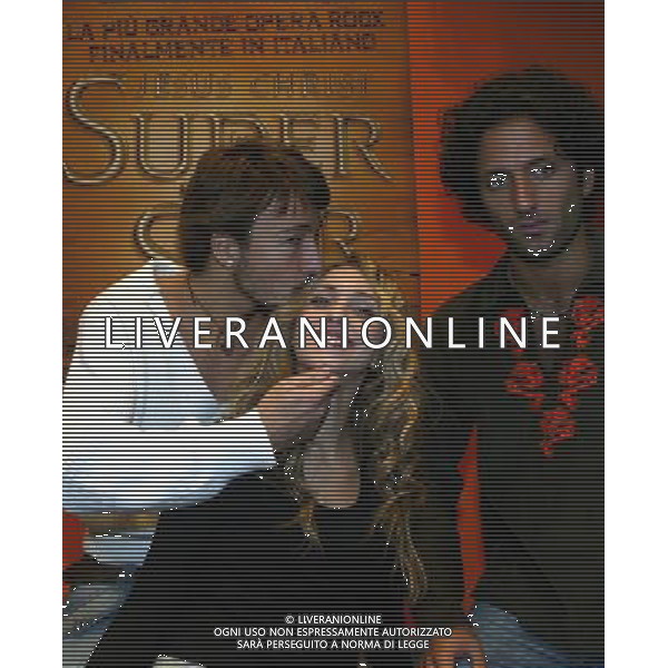 12 OTTOBRE 2006 PRESENTAZIONE DELLO SPETTACOLO TEATRALE \'JESUS CHRIST SUPER STAR\' NELLA FOTO:SIMONE SIBILLANO \'JESUS\' VALENTINA GULLACE \'MADDALENA\' E EDOARDO LUTTAZZI \'GIUDA. PH FRANKY-AG ALDO LIVERANI