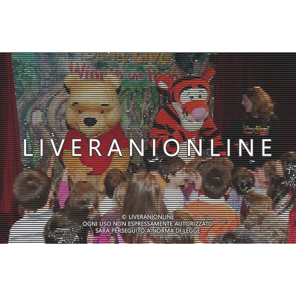 MILANO 18/10/2006 TEATRO ALLE ERBE VIA MERCATO PRESENTAZIONE DEL TOUR ITALIANO DI: -UNA GIORNATA SPECIALE CON WINNIE THE POOH- IL PRIMO SHOW DAL VIVO DEDICATO ALLE FAMIGLIE DELLA WALT DISNEY FOTO ROMANO/AG ALDO LIVERANI