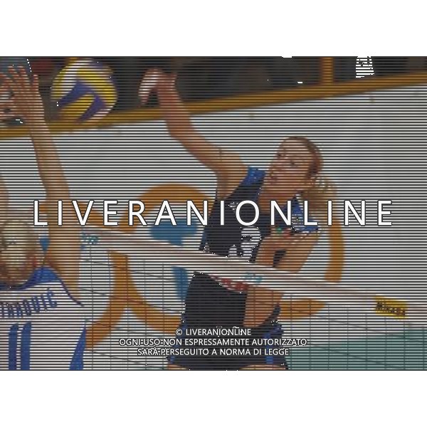 ALASSIO (SV) 18/10/2006 TORNEO PREMONDIALE DI VOLLEY FEMMINILE NAZIONALE ITALIANA VOLLEY NELLA FOTO TOGUT ELISA PH GIGI ARCAINI/AG. ALDO LIVERANI
