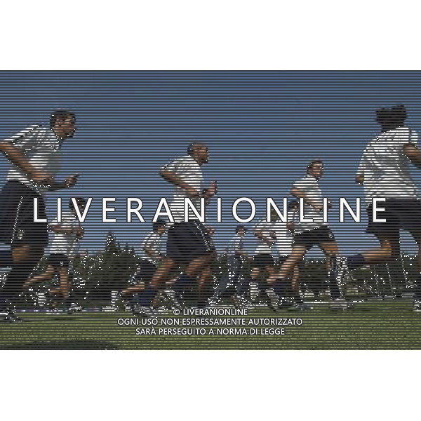 Coverciano (Fi) 02/09/2003 Conferenza Stampa e Allenamento della Nazionale Italiana di calcio Nella foto: Il gruppo in corsa* Ph Gianni Nucci/Aldo Liverani