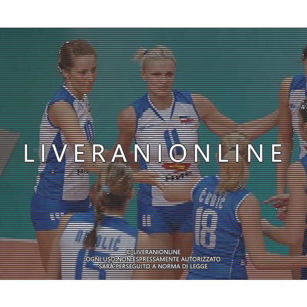 ALASSIO (SV) 18/10/2006 TORNEO PREMONDIALE DI VOLLEY FEMMINILE NAZIONALE SERBIA MONTENEGRO VOLLEY NELLA FOTO ESULTANZA SERBIA PH GIGI ARCAINI/AG. ALDO LIVERANI
