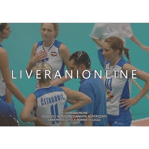 ALASSIO (SV) 18/10/2006 TORNEO PREMONDIALE DI VOLLEY FEMMINILE NAZIONALE SERBIA MONTENEGRO VOLLEY NELLA FOTO TIME OUT SERBIA PH GIGI ARCAINI/AG. ALDO LIVERANI