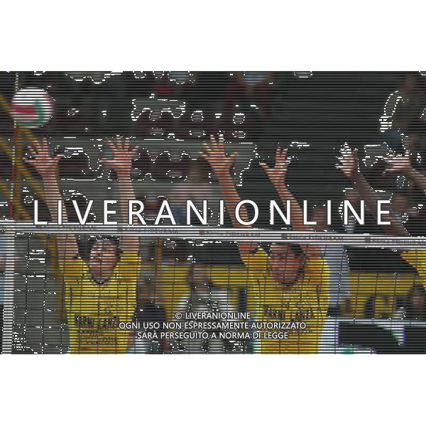 Marmi Lanza Verona - M. Roma Volley 14/10/2006 Campionato di pallavolo A1 nella foto Emanuele Birarelli con Bartman Zbigniew Ph romano p/ag. aldo liverani