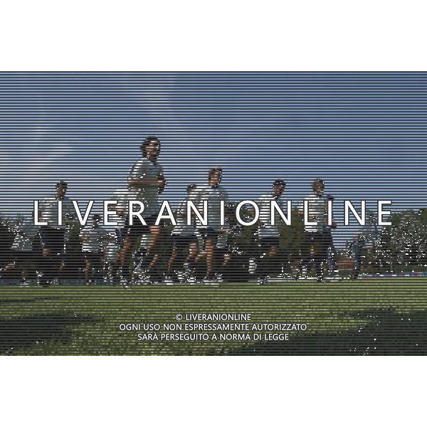 Coverciano (Fi) 02/09/03 Allenamento della Nazionale italiana di Calcio Nella foto: Il gruppo in corsa* Ph Gianni Nucci/Aldo Liverani