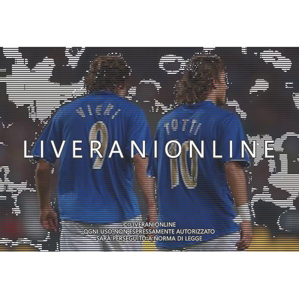 Nazionale italiana calcio 2003/04 nella foto Vieri e Totti foto Marco Luzzani/Ag Aldo Liverani s.a.s.