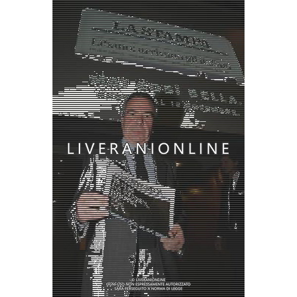 MILANO 6/11/2006 PALAZZO MEZZANOTTE PIAZZA AFFARI, 6 PRSENTAZIONE DELLA NUOVA EDIZIONE DE \'LA STAMPA\' NELLA FOTO GIULIO ANSELMI DIRETTORE DE LA STAMPA FOTO ROMANO/AG ALDO LIVERANI
