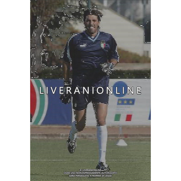 Coverciano (Fi) 02/09/03 Allenamento della Nazionale italiana di Calcio Nella foto: Buffon Gianluigi* Ph Gianni Nucci/Aldo Liverani