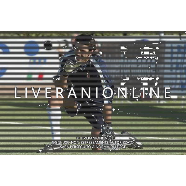 Coverciano (Fi) 02/09/03 Allenamento della Nazionale italiana di Calcio Nella foto: Buffon Gianluigi* Ph Gianni Nucci/Aldo Liverani