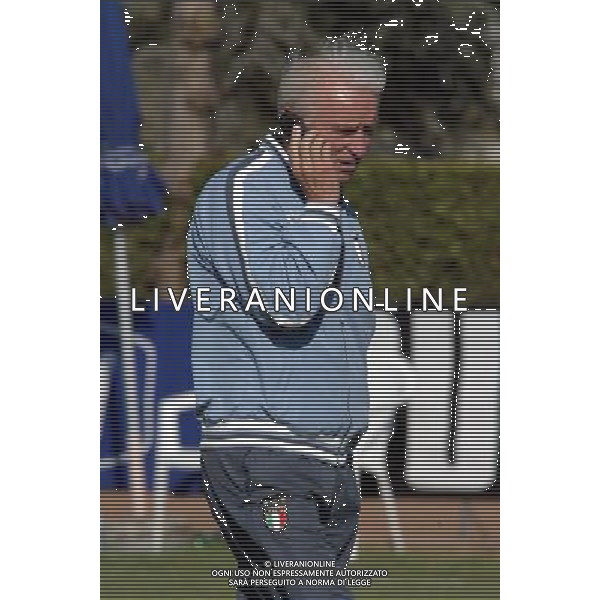 Coverciano (Fi) 02/09/03 Allenamento della Nazionale italiana di Calcio Nella foto: Trapattoni Giovanni* Ph Gianni Nucci/Aldo Liverani
